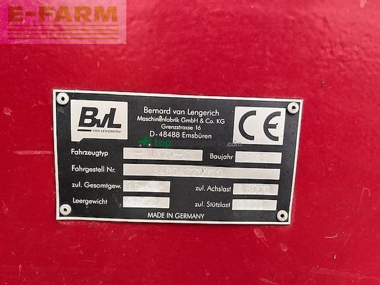 Remolqu esparcidor -  - v-mix plus futtermischwagen