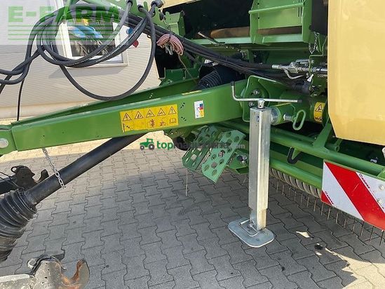 Empacadora gigant - Krone - varipack v 165 xc