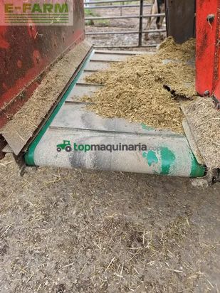 Remolqu esparcidor - Kuhn - profile 1880