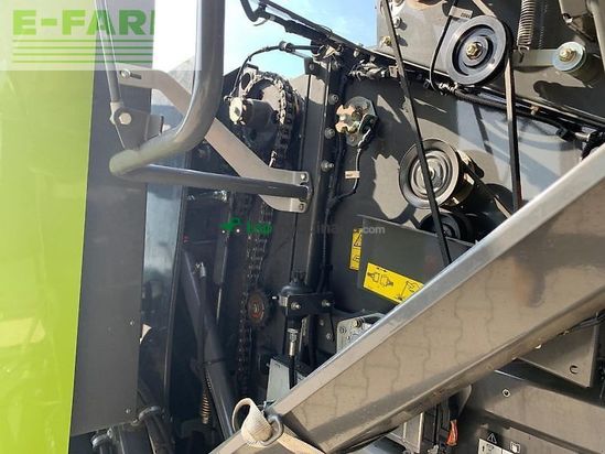 Empacadora gigant - Claas - rollant 454 rc uniwrap