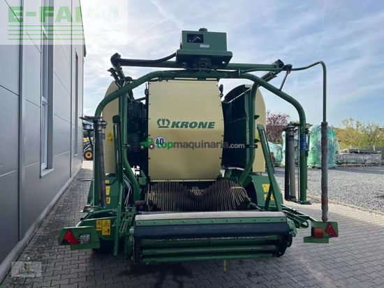 Empacadora gigant - Krone - comprima cv 150 xc