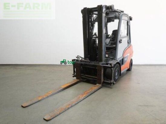 Elevadora - Linde - h 35 t 1202