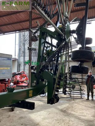 Rastrillo - Fendt - 1603 former