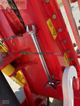 Grada rotativa - Pöttinger - lion 6002 c