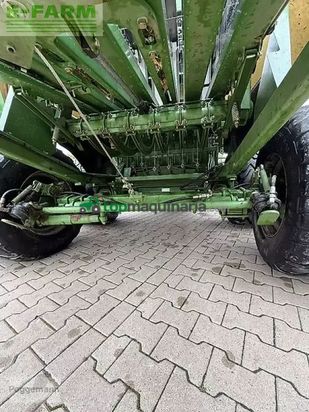 Empacadora gigant - Krone - 1270 xc