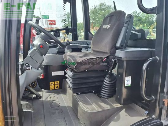 Telescopica - JCB - 407 sv