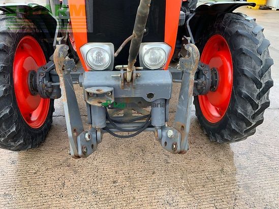 Tractor agrícola - Kubota - m110 gx tractor (st25481)