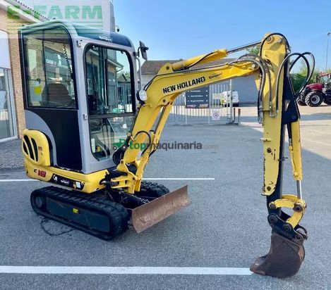 Excavadora - New Holland - ec18