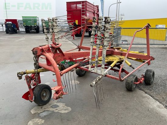 Rastrillo - Pöttinger - TOP 461 N