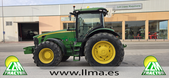 Tractor agrícola - John Deere - 8245R