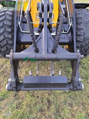 Minicargadora - JCB - 409 agri stufe v