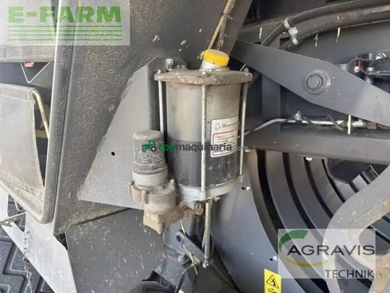Empacadora gigant - Kuhn - vb 2260 massey ferguson vb 2260 procut