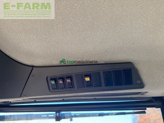 Tractor agrícola - Claas - xerion 3800 saddle trac mit sgt gülleaufbau