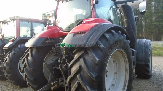 Tractor agrícola - Valtra - kun kørt 1130 timer