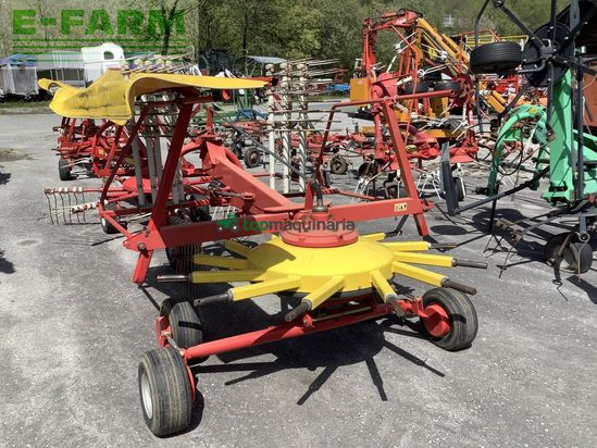 Henificador - Pöttinger - top 421 n