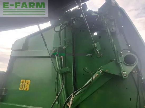 Empacadora gigant - John Deere - 864 premium