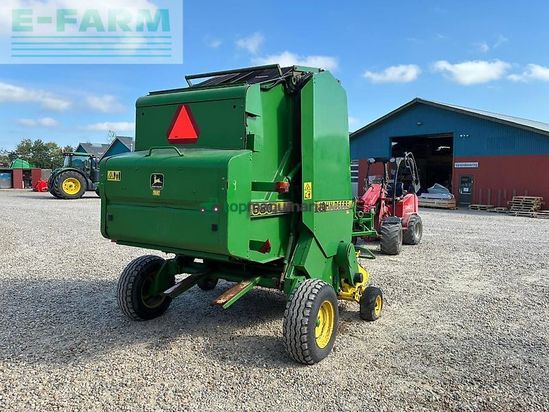 Empacadora gigant - John Deere - 580n