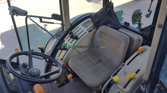 Tractor agrícola - John Deere - 5615F