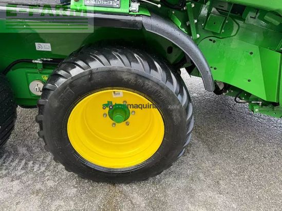 Empacadora gigant - John Deere - c451r