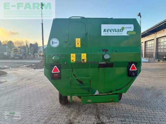 Remolqu esparcidor - Keenan - 140