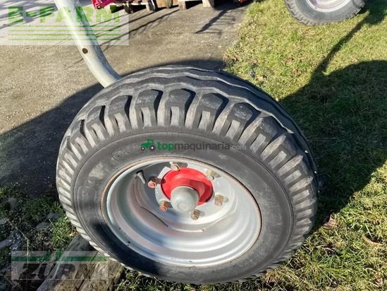 Rastrillo - Kverneland - 9069s vario