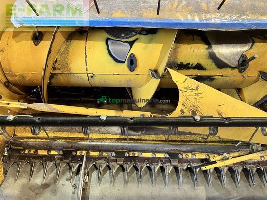 Cosechadora de Cereal - New Holland - tc 5070