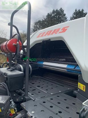 Empacadora gigant - Claas - rollant 540