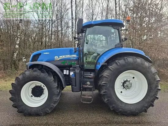 Tractor agrícola - New Holland - t7.220 ac