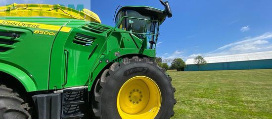Cosechadora de Cereal - John Deere - 8500