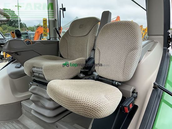 Tractor agrícola - John Deere - 6215r tractor (st23353)