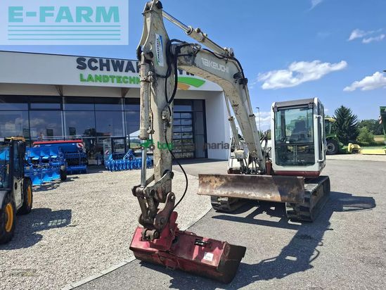 Excavadora - Takeuchi - tb 070