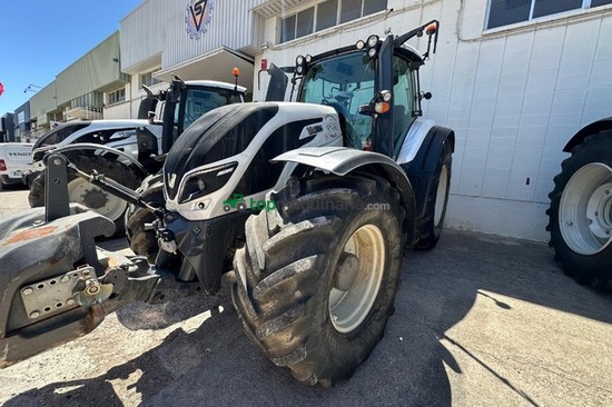 Tractor agrícola - Valtra - T254 VERSU
