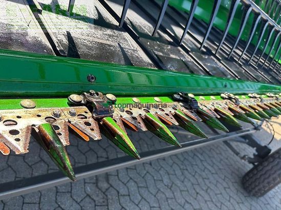 Cabezal - John Deere - 735d