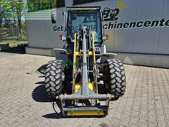 Minicargadora - kramer - 750