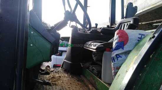 Tractor agrícola - John Deere - 6110 con pala 