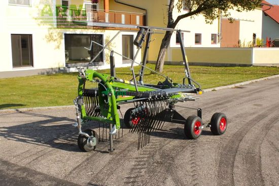 Rastrillo - Fendt - former 426 dn