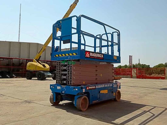 Tijera GENIE GS4047