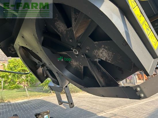 Cosechadora de Cereal - Fendt - 5225 e