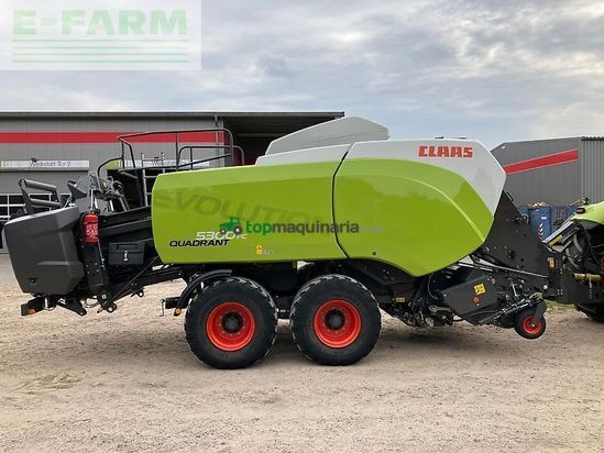Empacadora gigant - Claas - quadrant 5300 evolution fc tandem