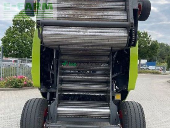 Empacadora gigant - Claas - rollant 520 rc