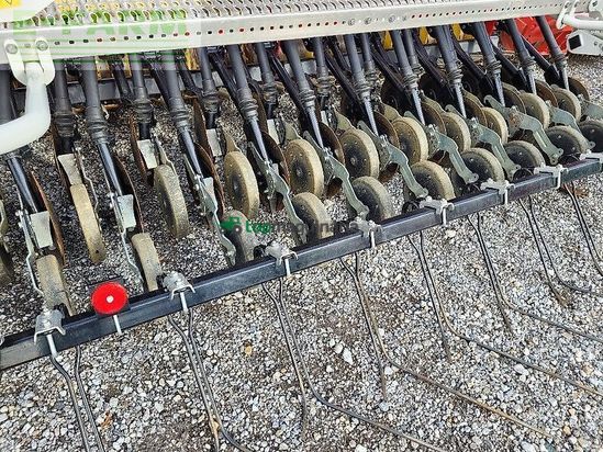 Sembradora - Pöttinger - lion 303 classic + vitasem 302