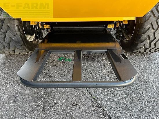 Empacadora gigant - New Holland - pro belt 190