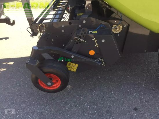 Empacadora gigant - Claas - rollant 520 rc