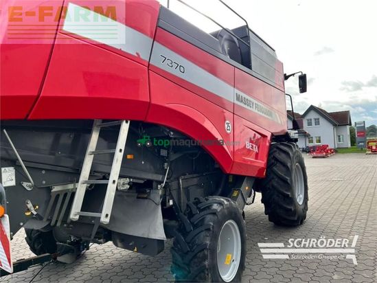 Cosechadora de Cereal - Massey Ferguson - beta 7370 + schneidwerk 6,80m