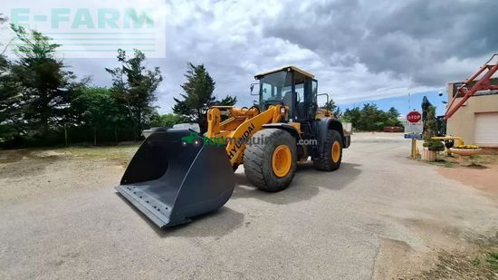 Minicargadora - Hyundai - hl760-9a