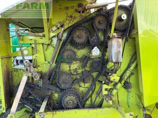 Empacadora gigant - Claas - rollant 255 rc uniwrap, presse