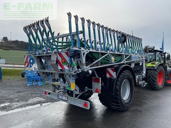 Cuba de purin - Kotte - ve 12600 bergflitzer mit bomech 12m und saugarm