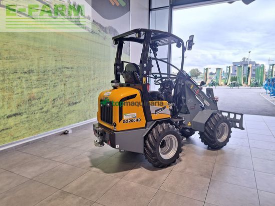 Minicargadora - Giant - g2200 hd