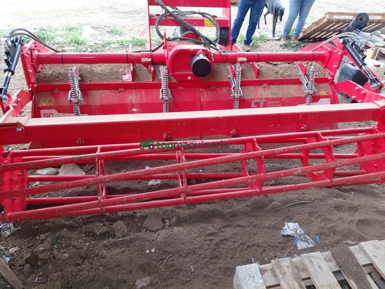 ROTOVATOR SEMI-NUEVO MASCHIO GASPARDO DE 2,50 METROS
