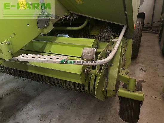 Empacadora gigant - Claas - quadrant 2200